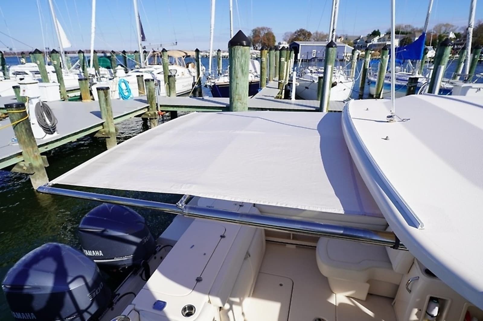 2015 Grady-White Freedom 307 - Photo 33