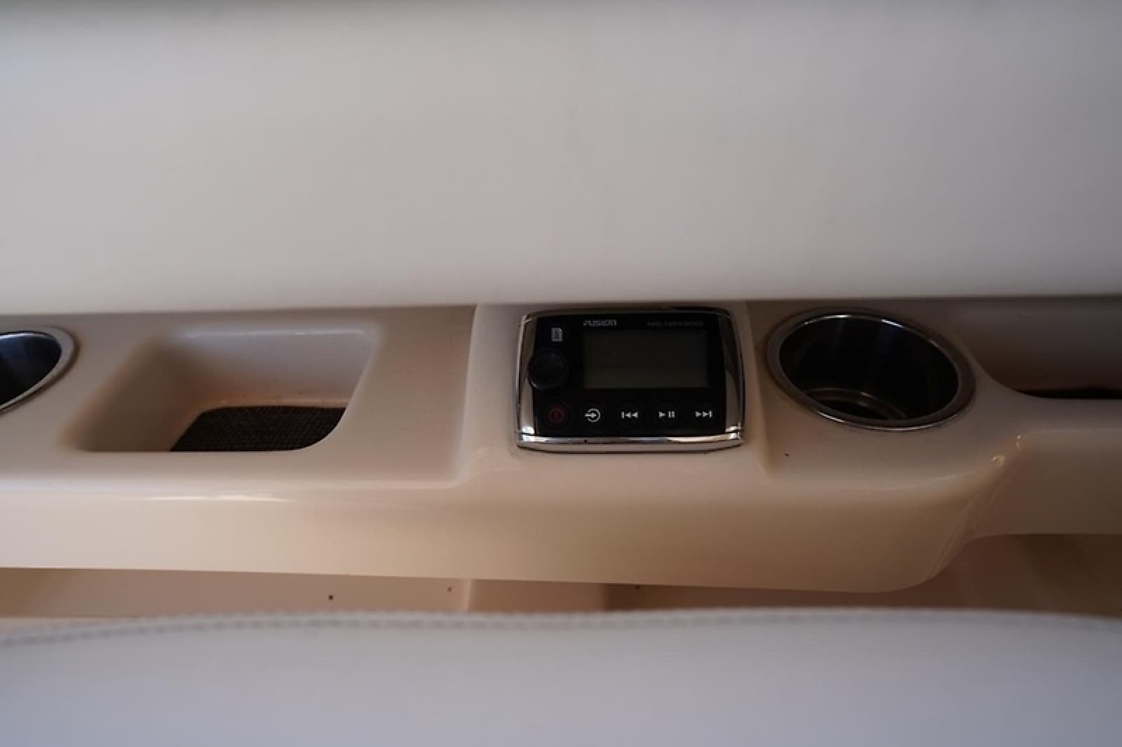 2015 Grady-White Freedom 307 - Photo 36