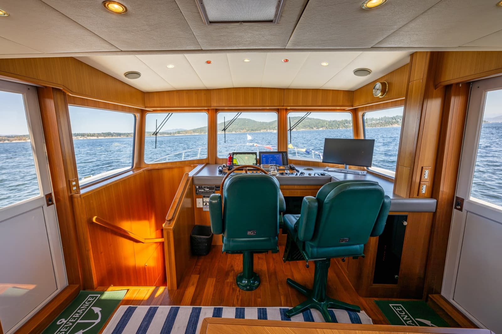 2003 Jefferson 53 Pilothouse - Photo 17