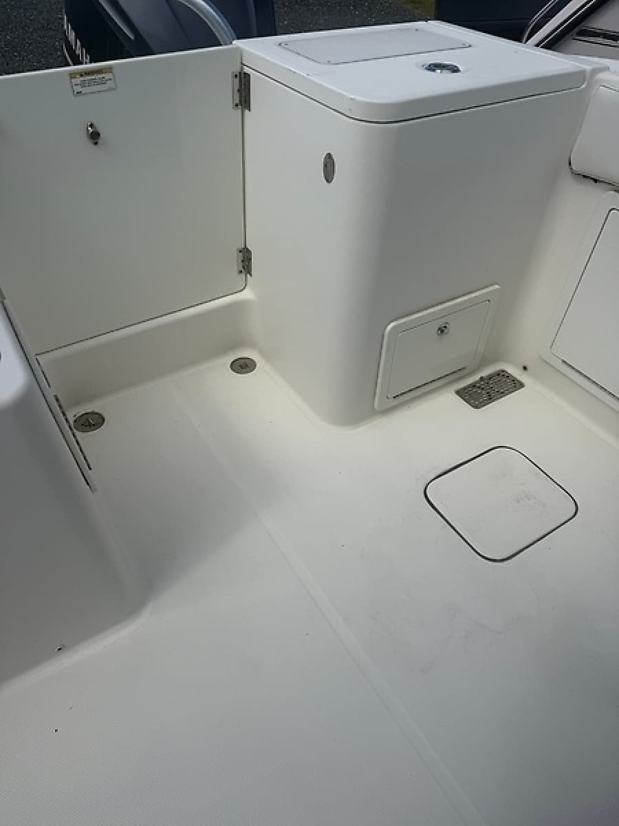 2019 World Cat 320 DC - Photo 7