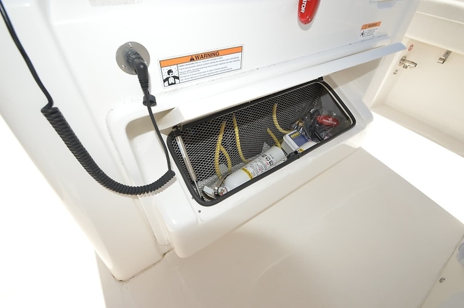 2023 Regulator 28 Forward Seating - Photo 24
