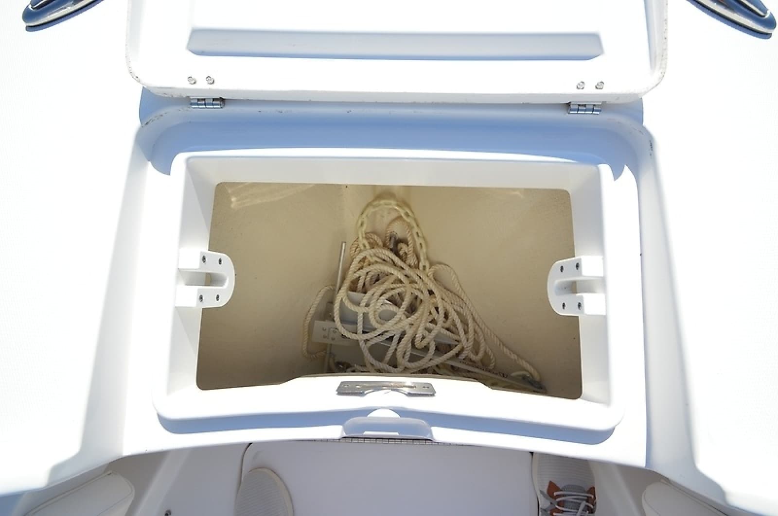 2023 Regulator 28 Forward Seating - Photo 46