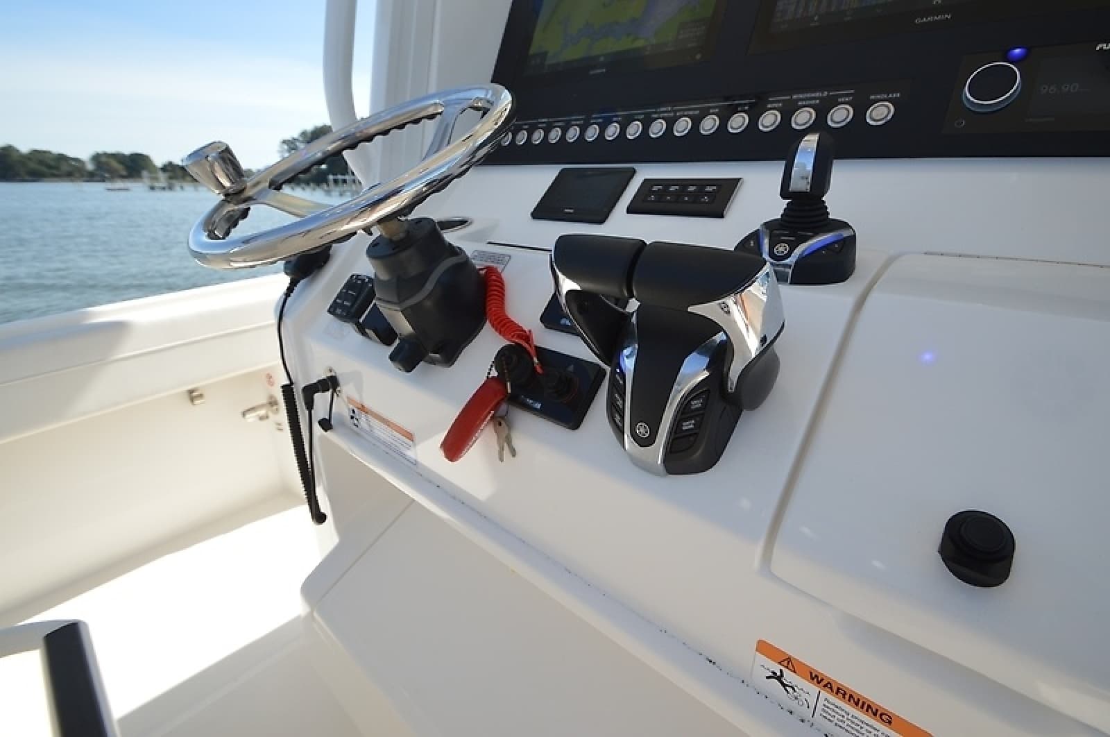 2023 Regulator 28 Forward Seating - Photo 34