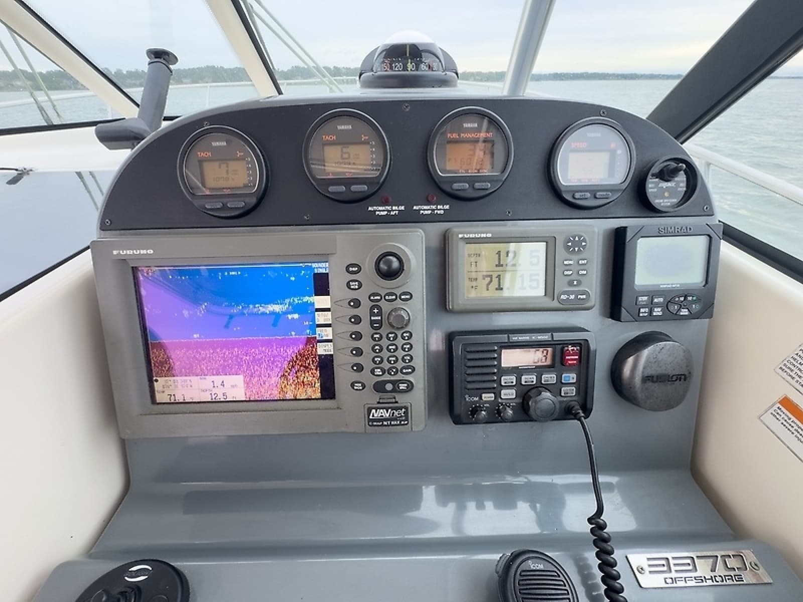 2005 Pursuit 3370 Offshore - Photo 19