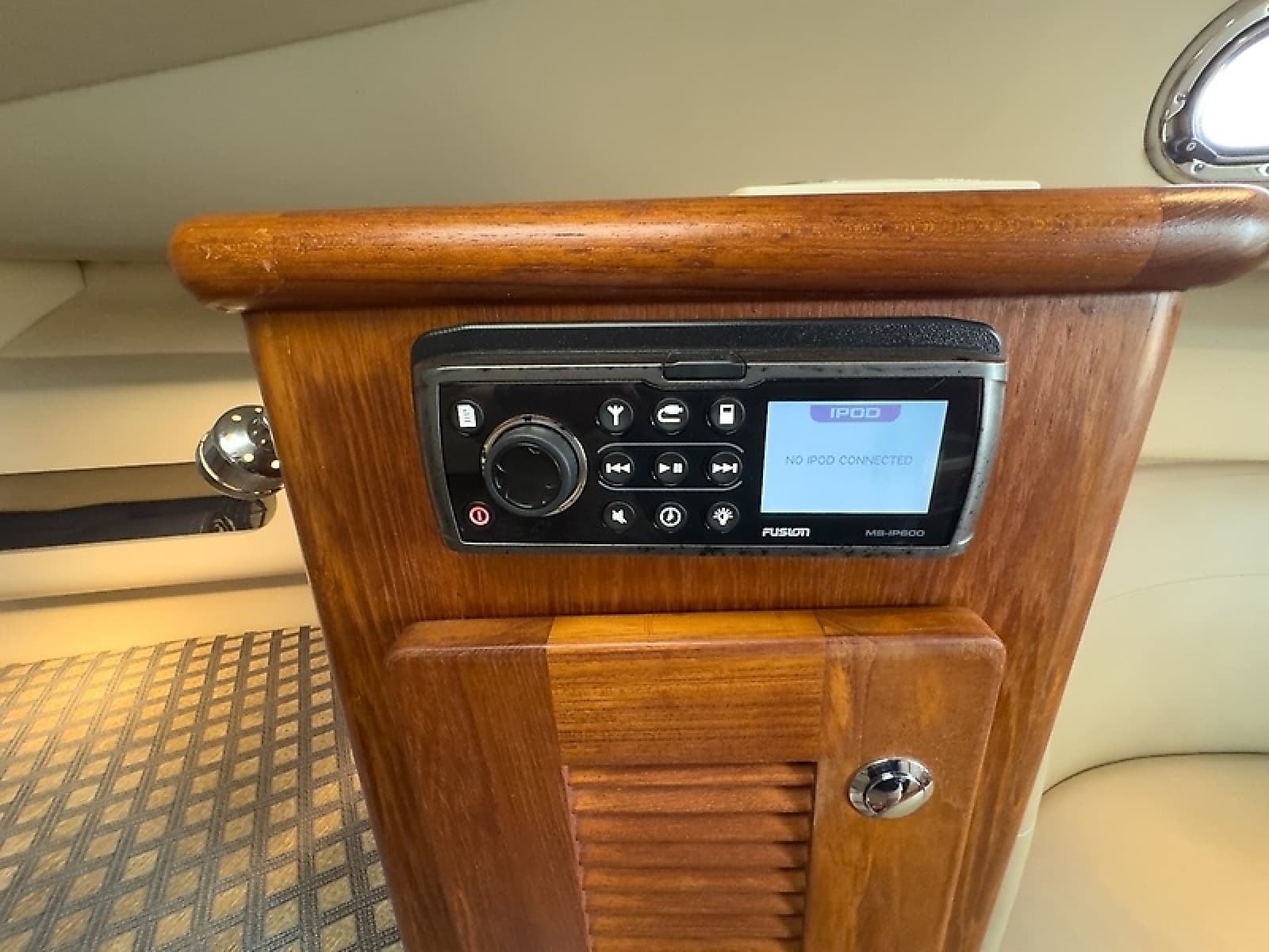 2005 Pursuit 3370 Offshore - Photo 31