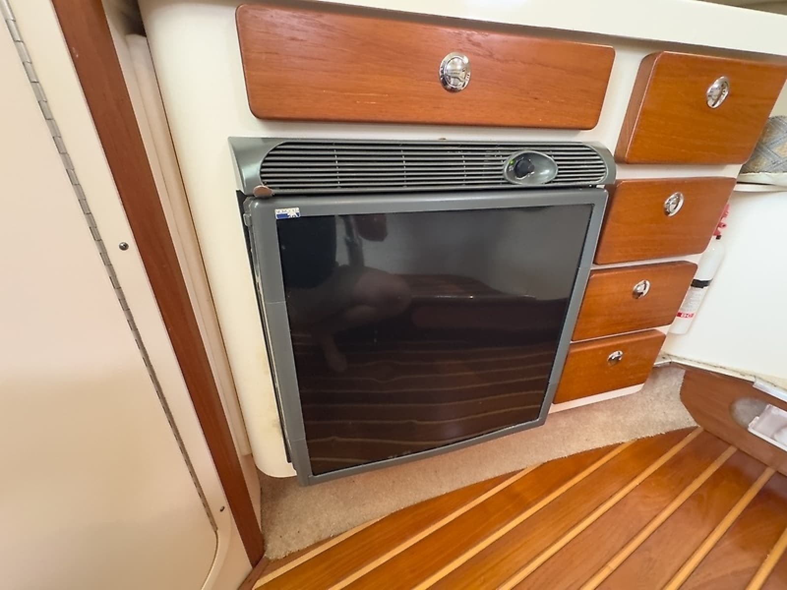 2005 Pursuit 3370 Offshore - Photo 35