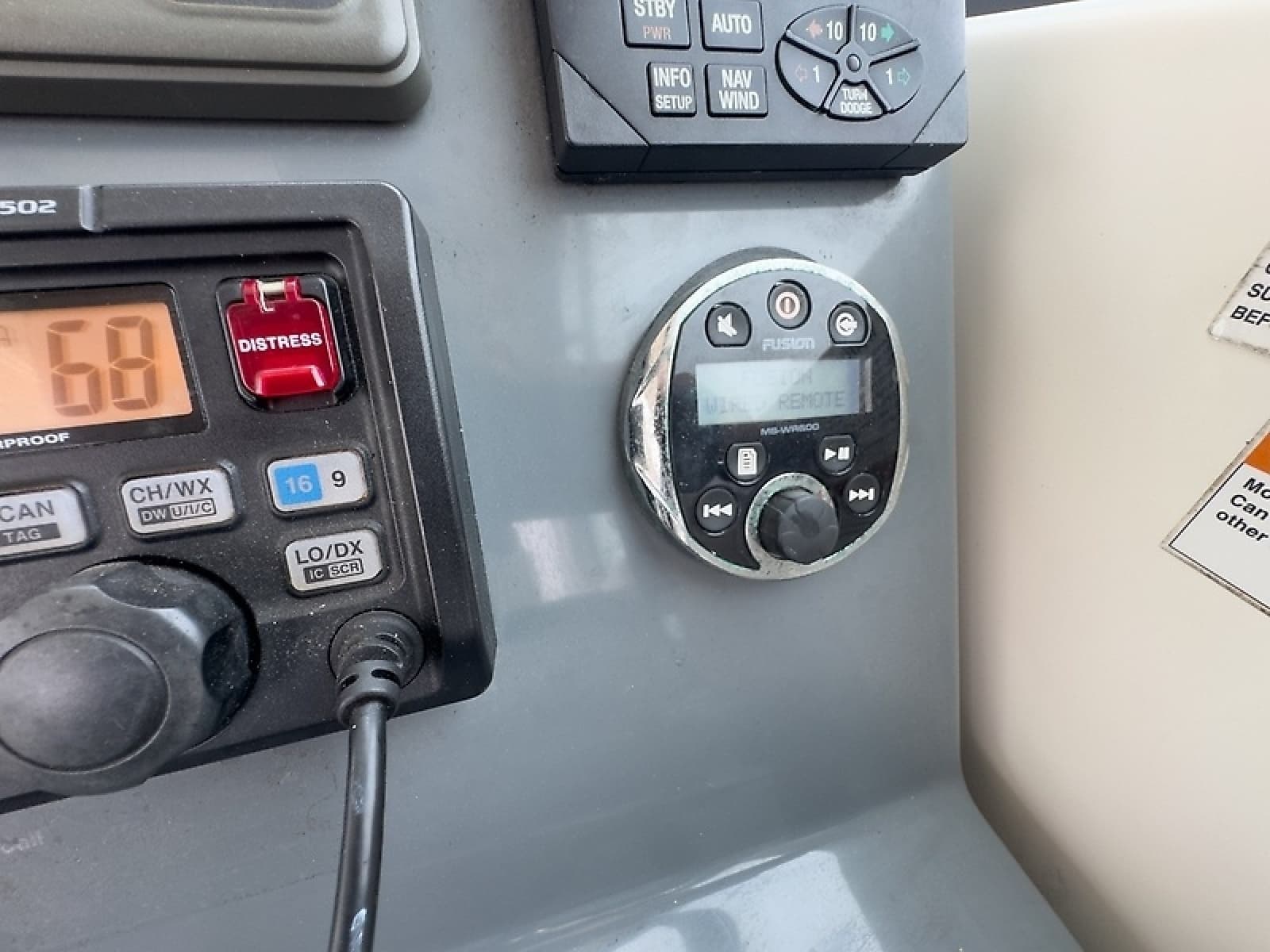 2005 Pursuit 3370 Offshore - Photo 26