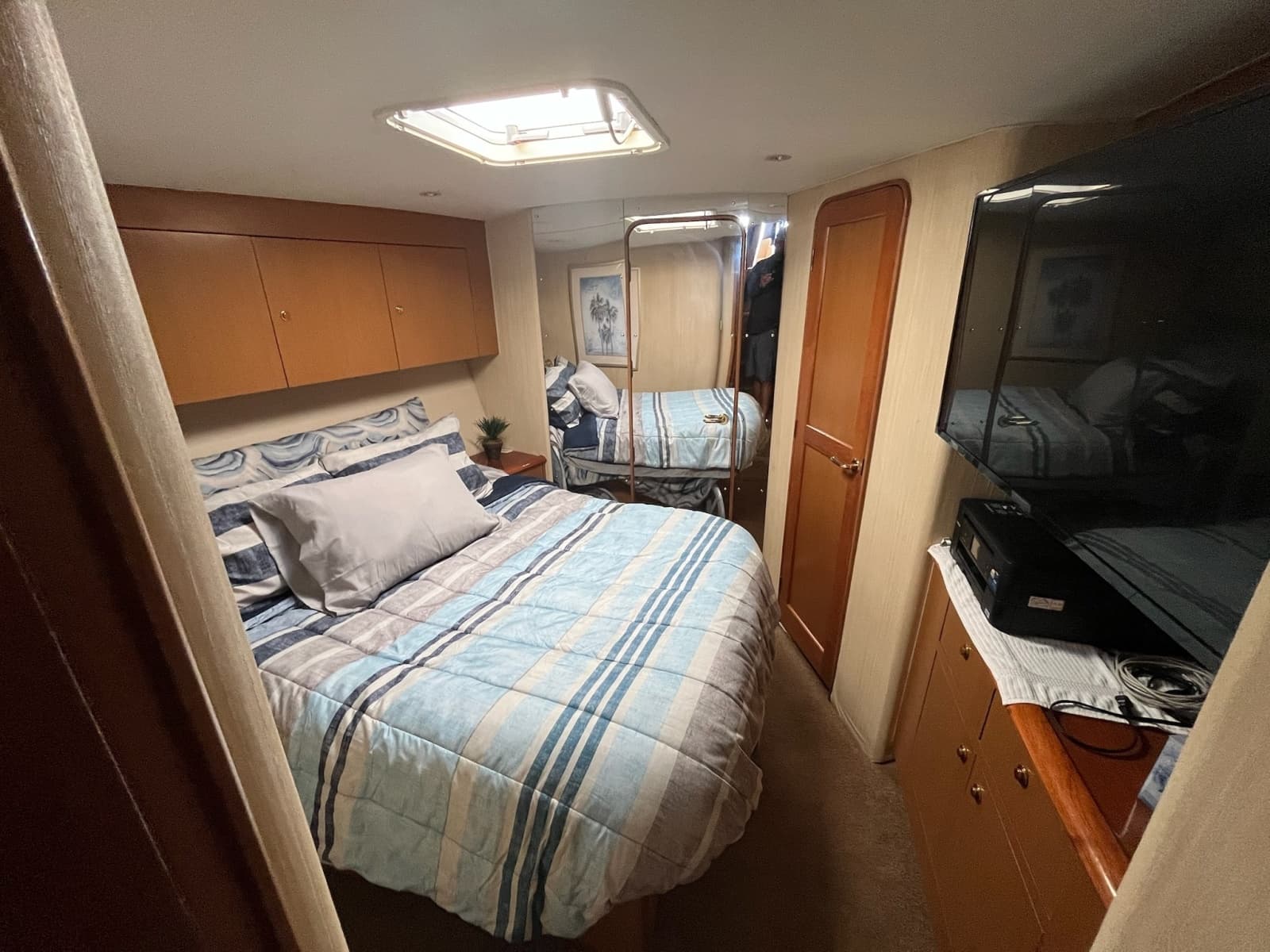 2004 Ocean Yachts 52 Super Sport - Photo 20