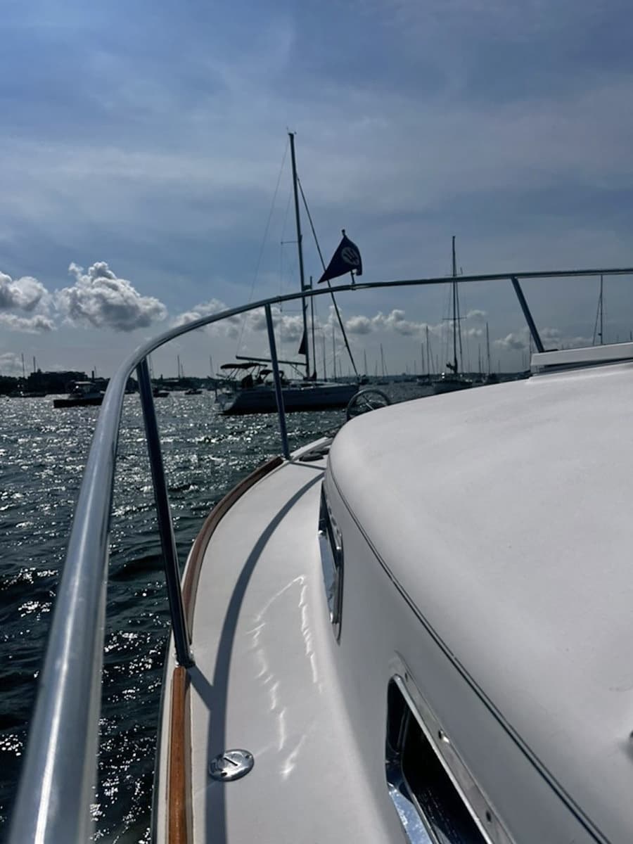 2000 Legacy Yachts 28 Express - Photo 10