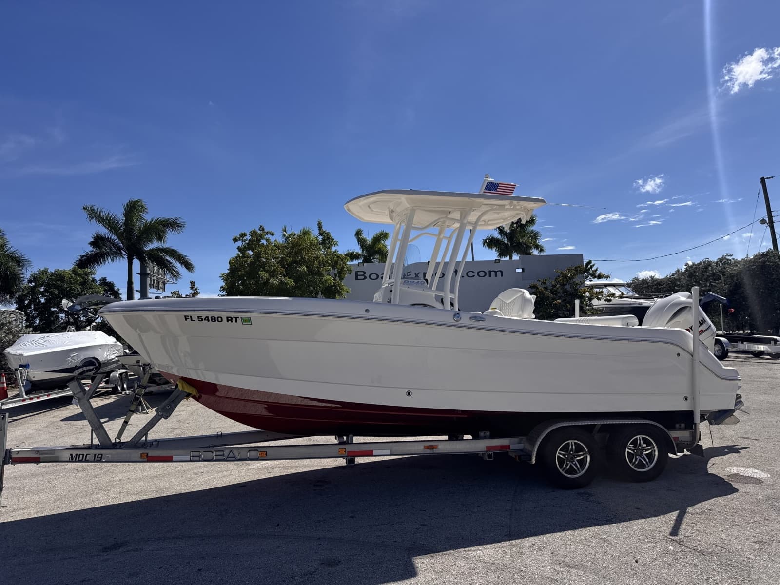 2017 Robalo R242 - Photo 7