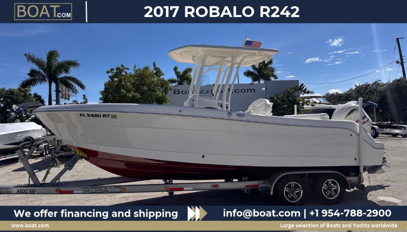 2017 Robalo R242 - Photo 1