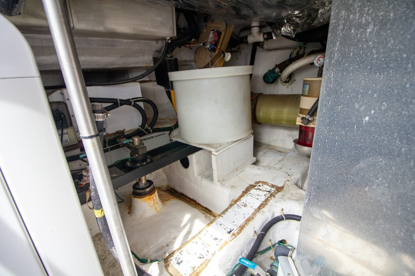 2000 Carver 450 Voyager Pilothouse - Photo 21
