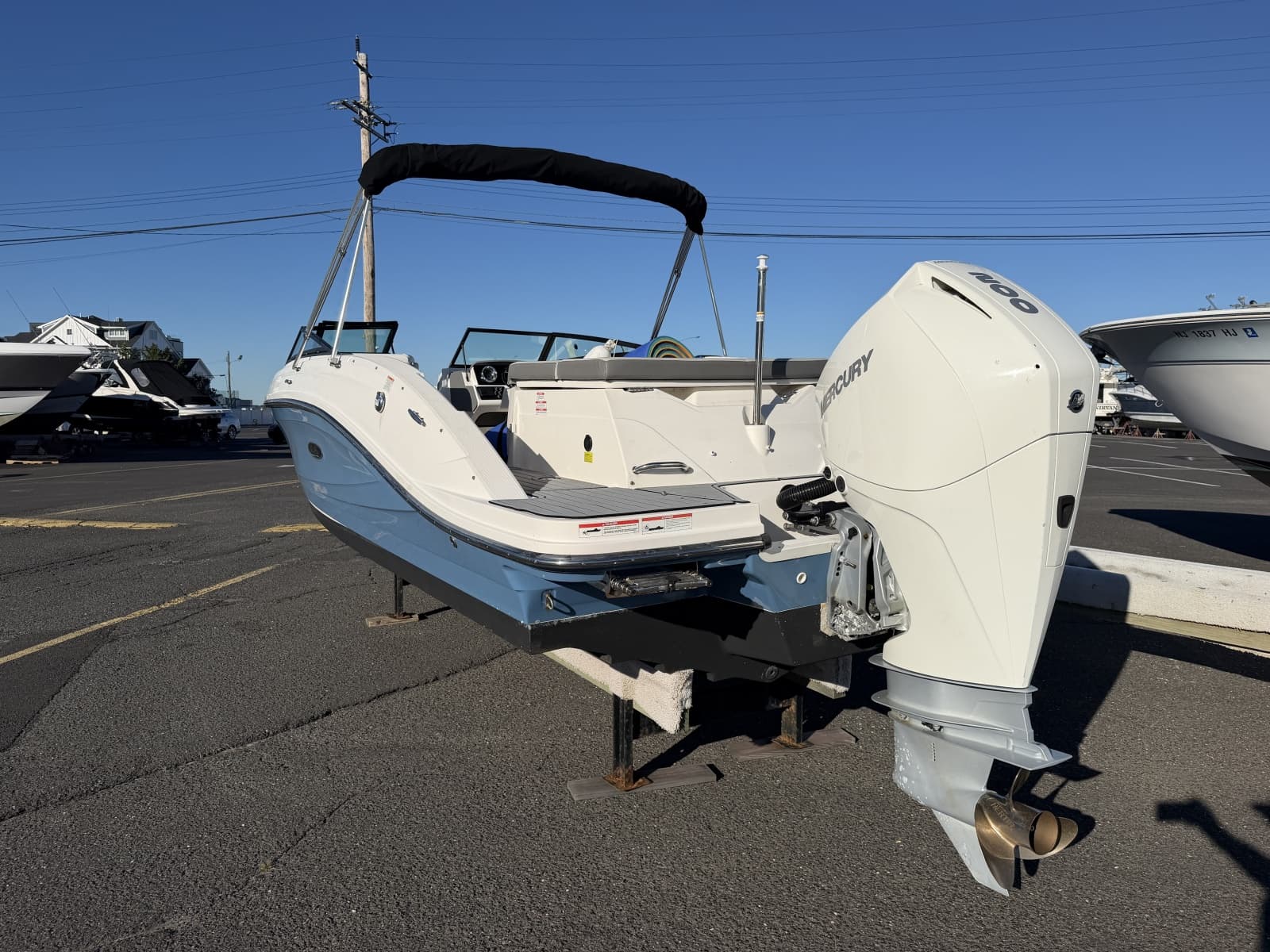 2020 Sea Ray SPX 230 OB - Photo 4