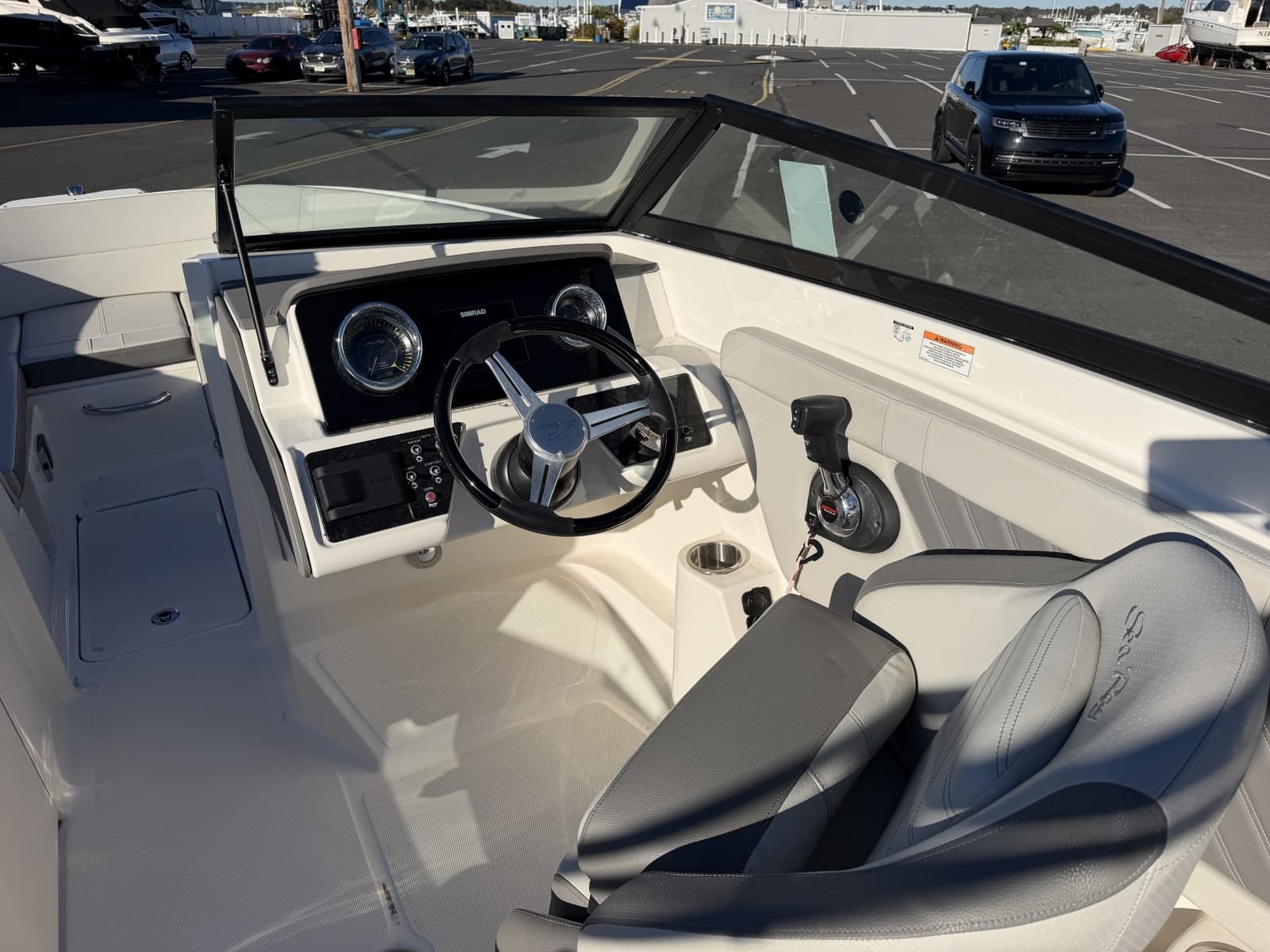 2020 Sea Ray SPX 230 OB - Photo 14