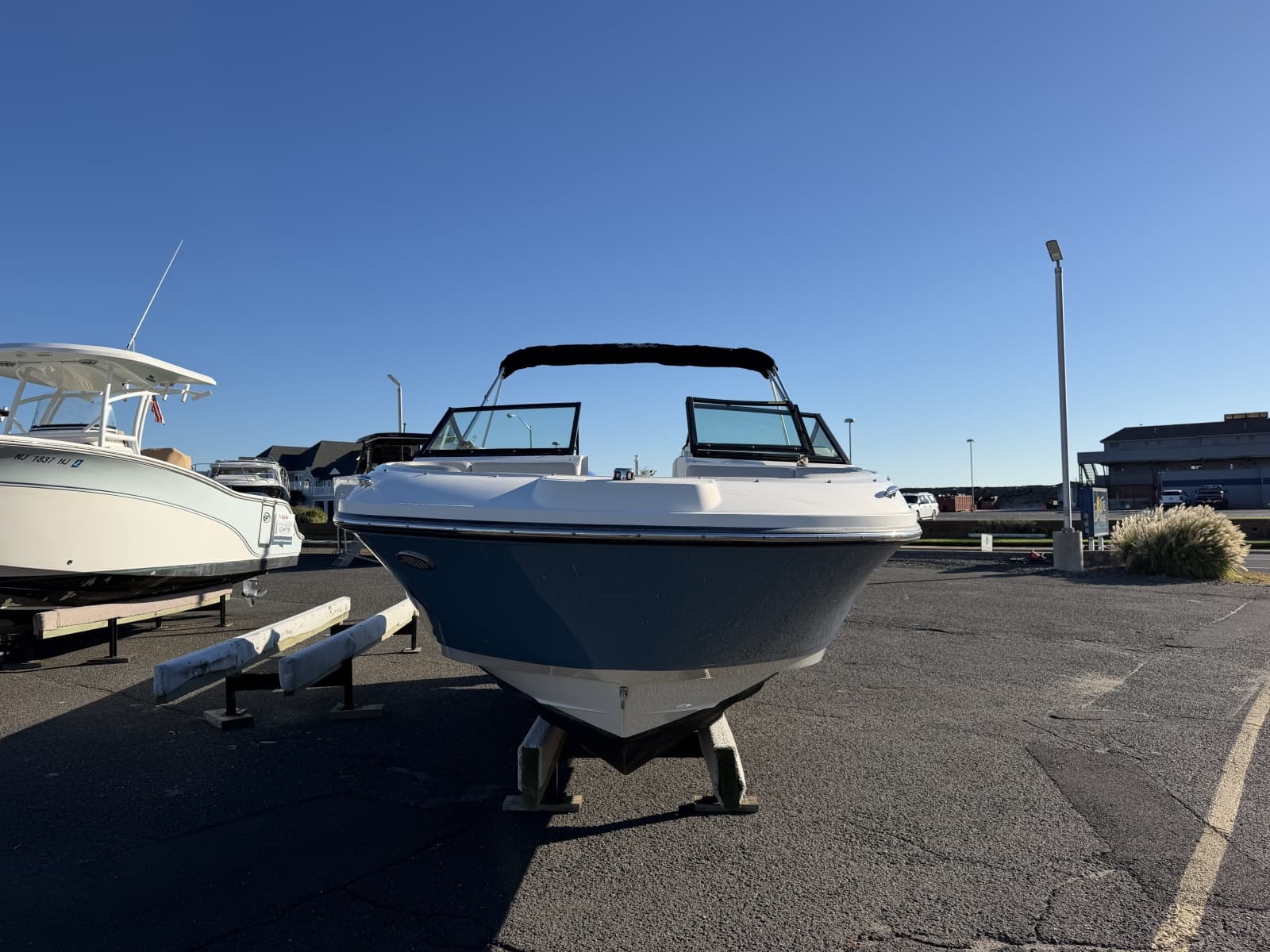 2020 Sea Ray SPX 230 OB - Photo 2