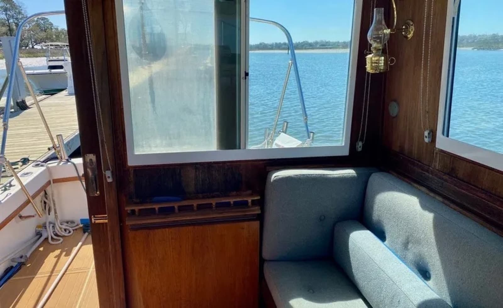 1990 Cape Dory Cruiser - Photo 5