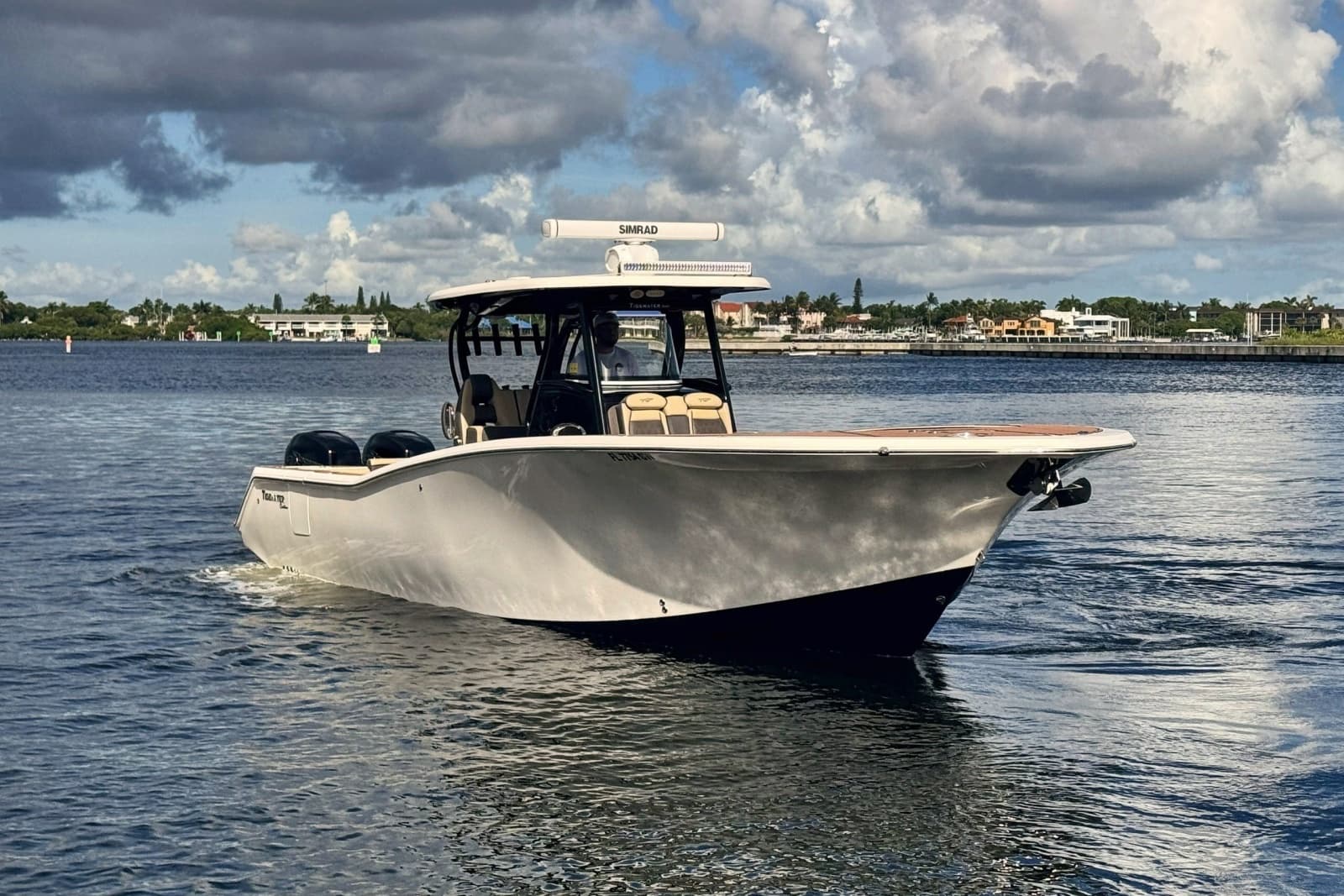 2019 Tidewater 320 CC Adventure - Photo 2