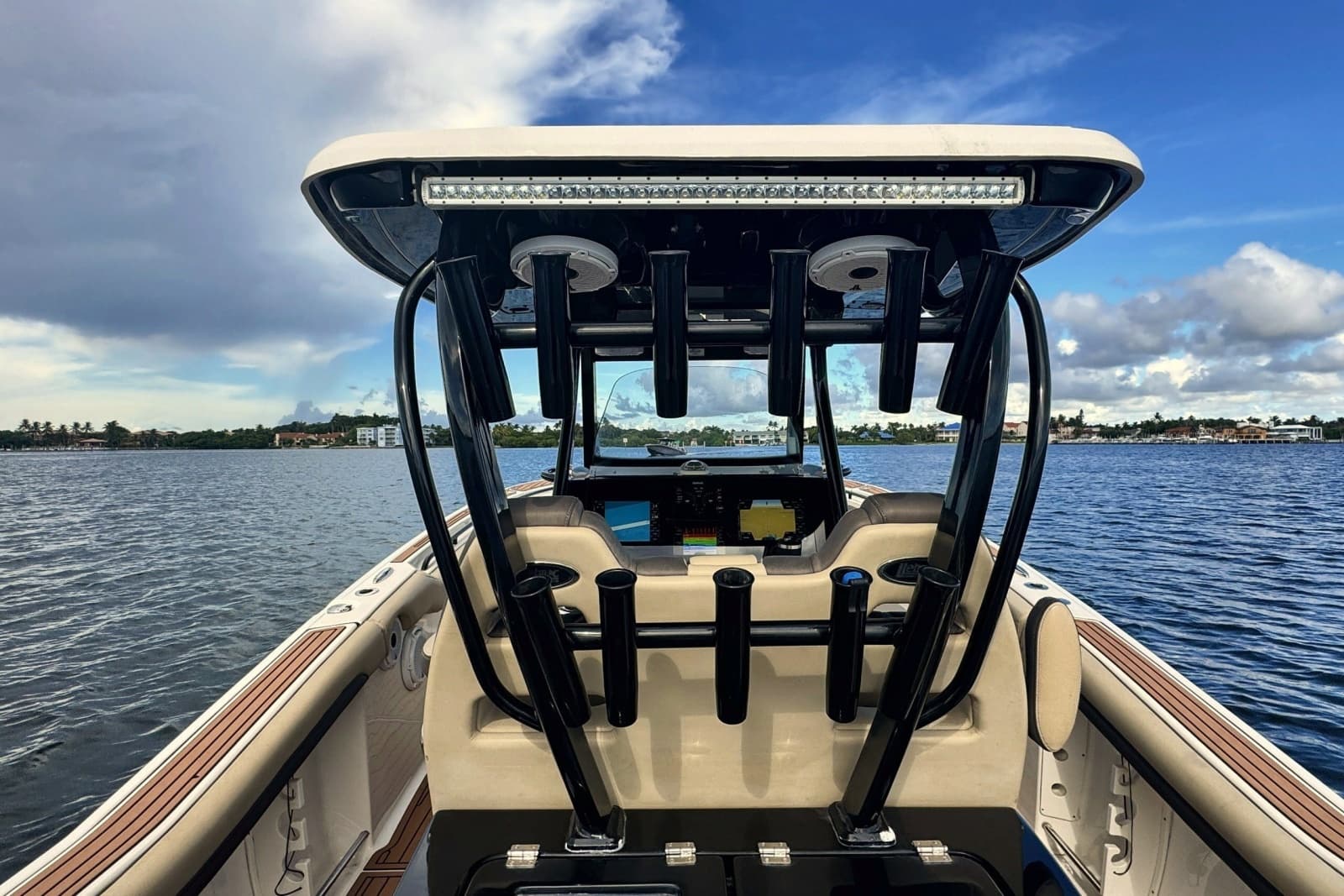 2019 Tidewater 320 CC Adventure - Photo 31