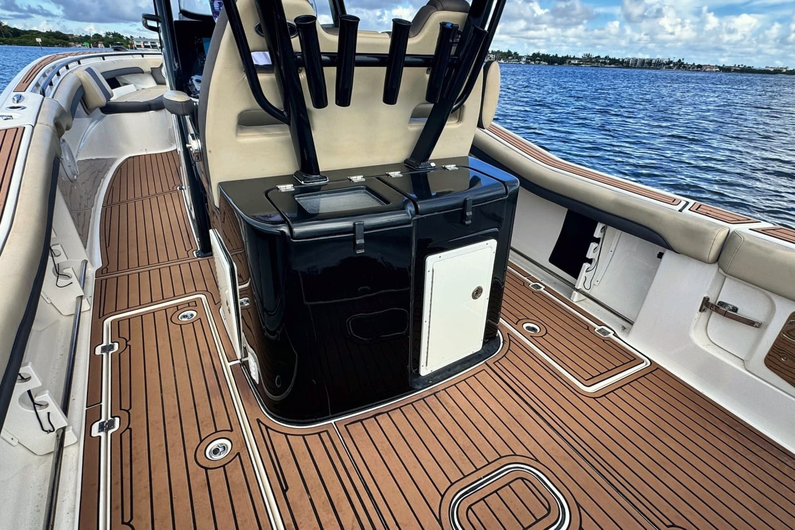 2019 Tidewater 320 CC Adventure - Photo 27