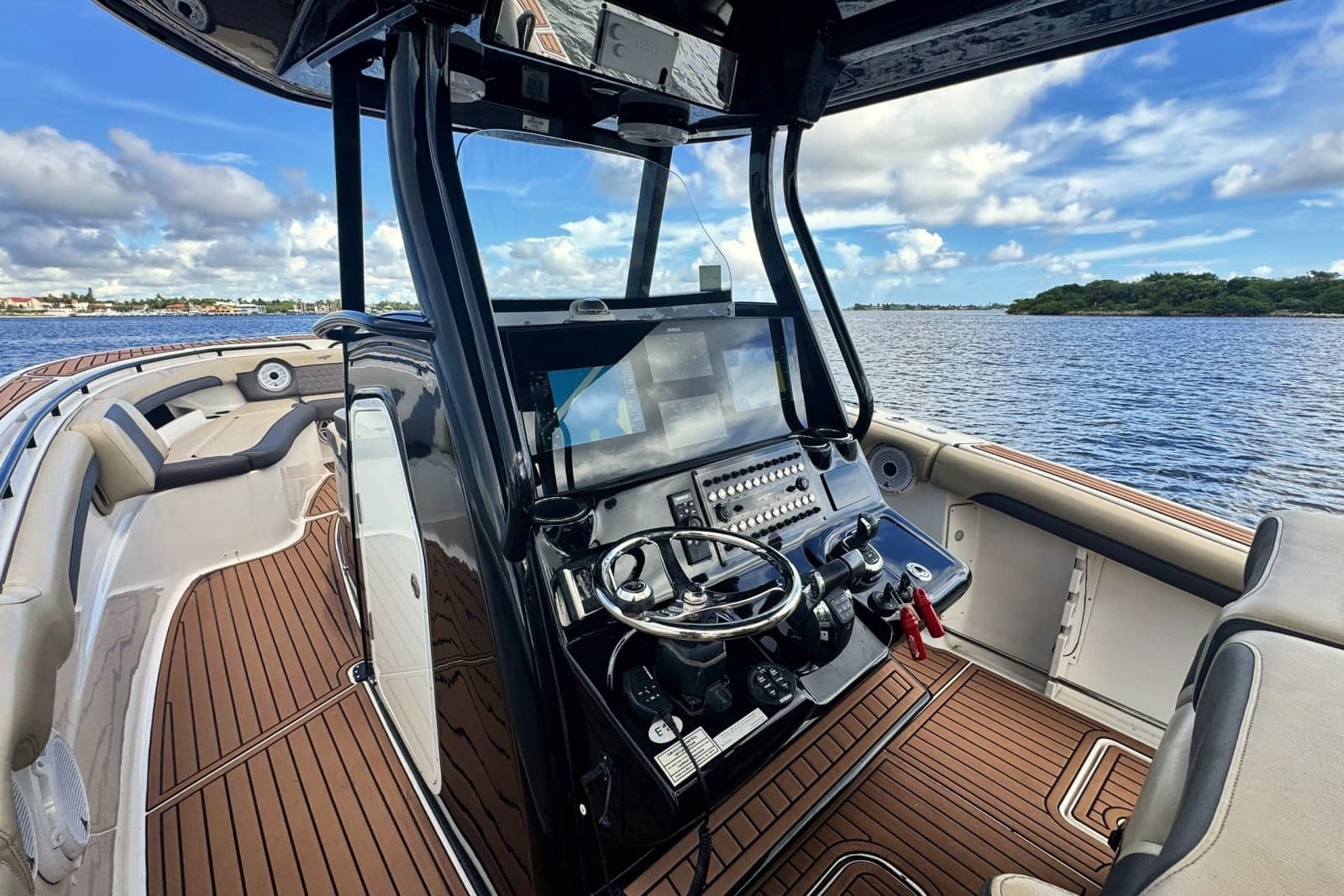 2019 Tidewater 320 CC Adventure - Photo 25