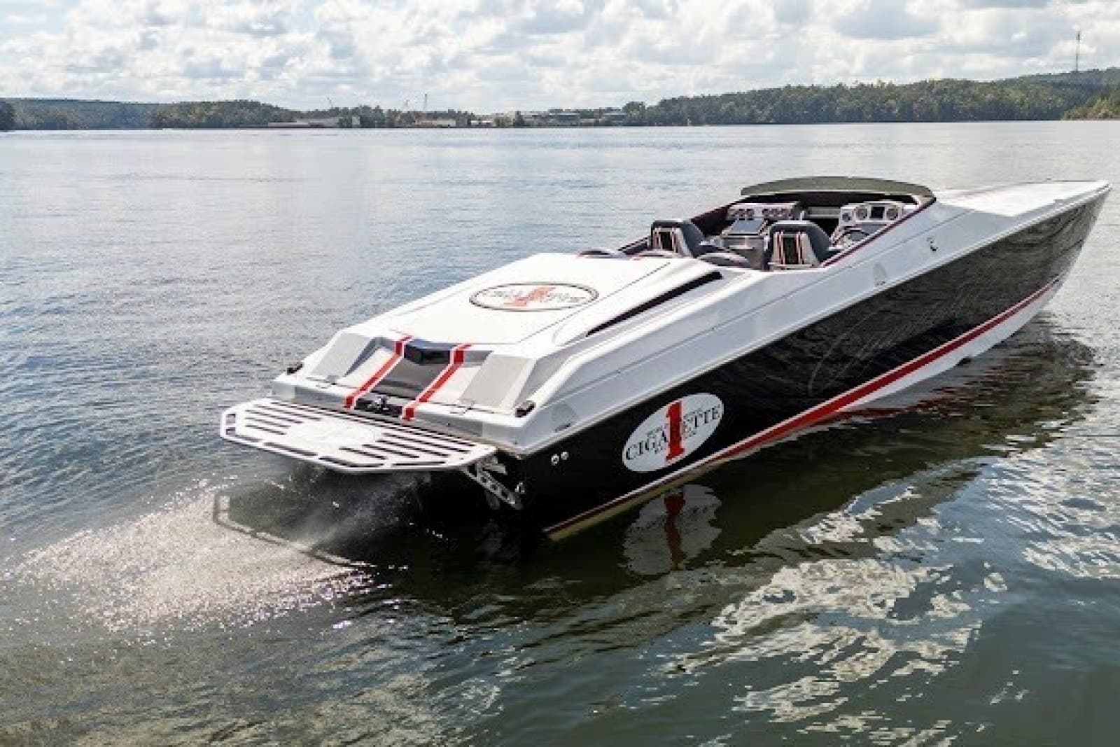 2018 Cigarette 42X - Photo 11