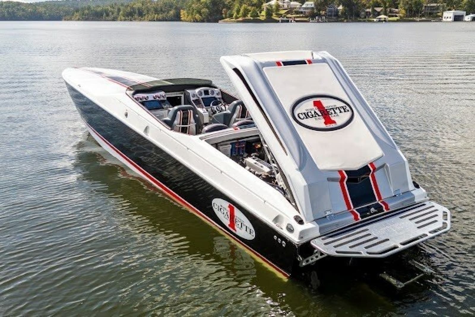 2018 Cigarette 42X - Photo 2