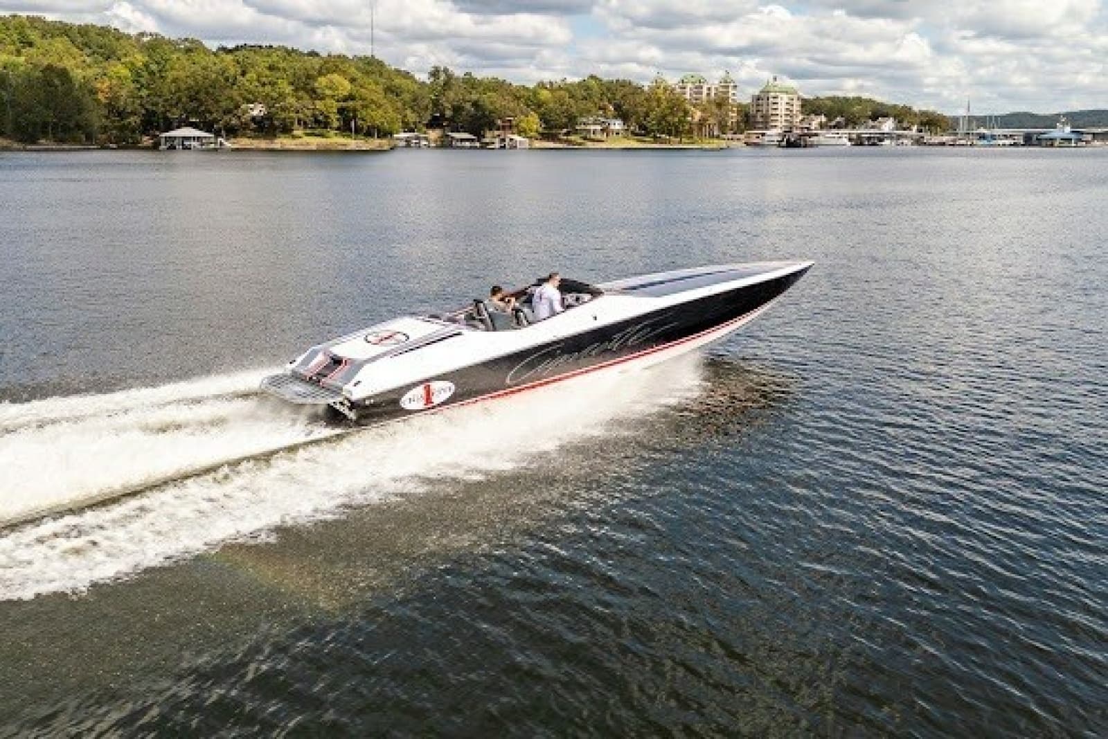 2018 Cigarette 42X - Photo 8