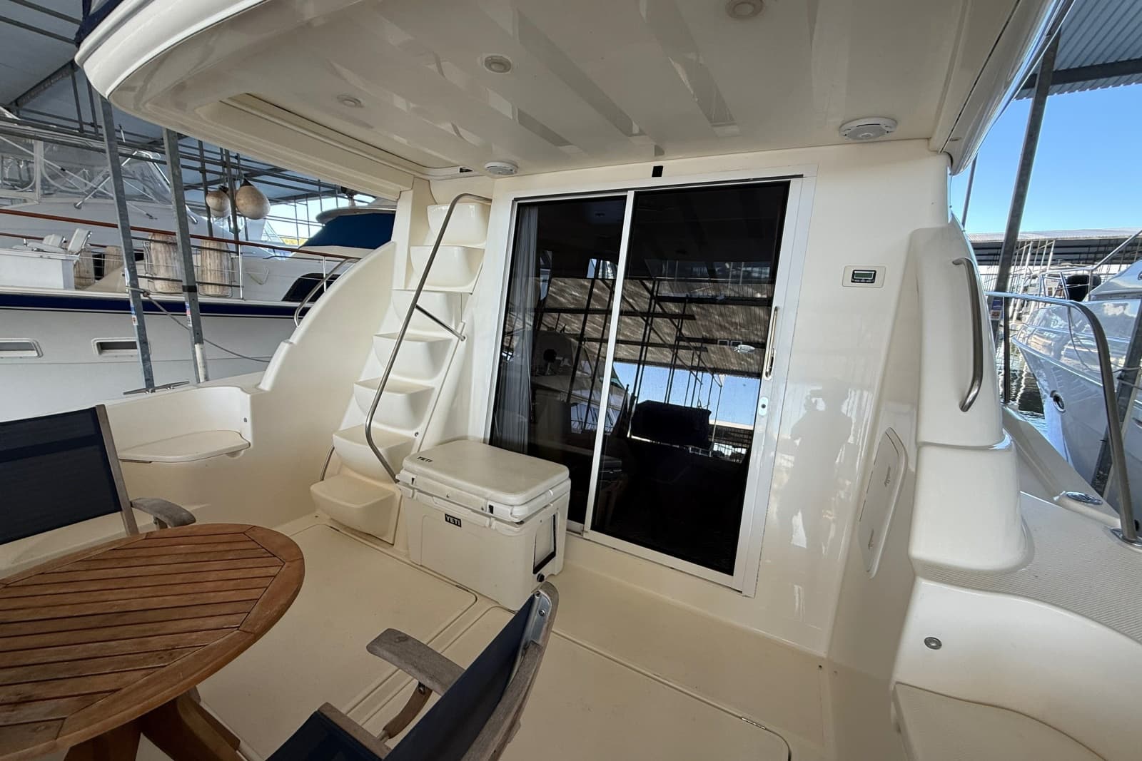 2007 Meridian 411 Sedan - Photo 6