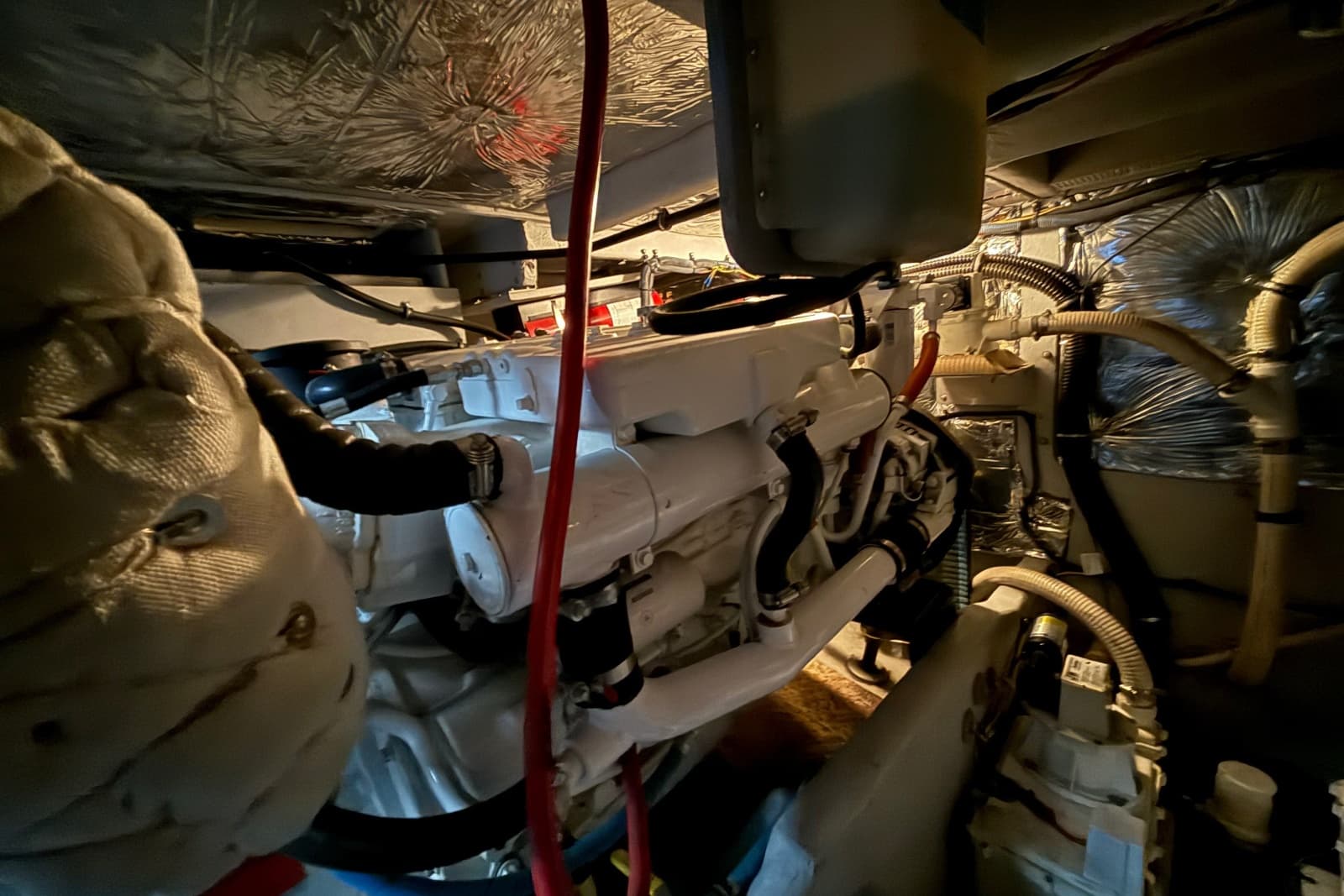 2007 Meridian 411 Sedan - Photo 22