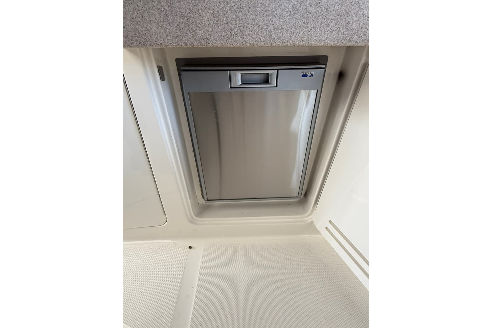 2007 Sea Ray Sundancer 310 - Photo 19