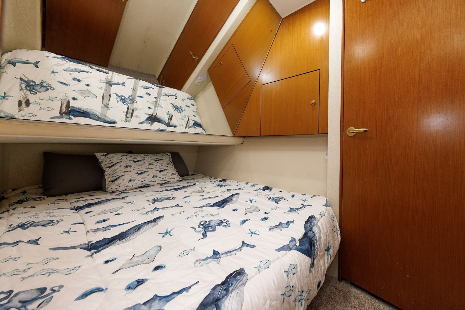 2003 Ocean Yachts 43 Super Sport - Photo 49