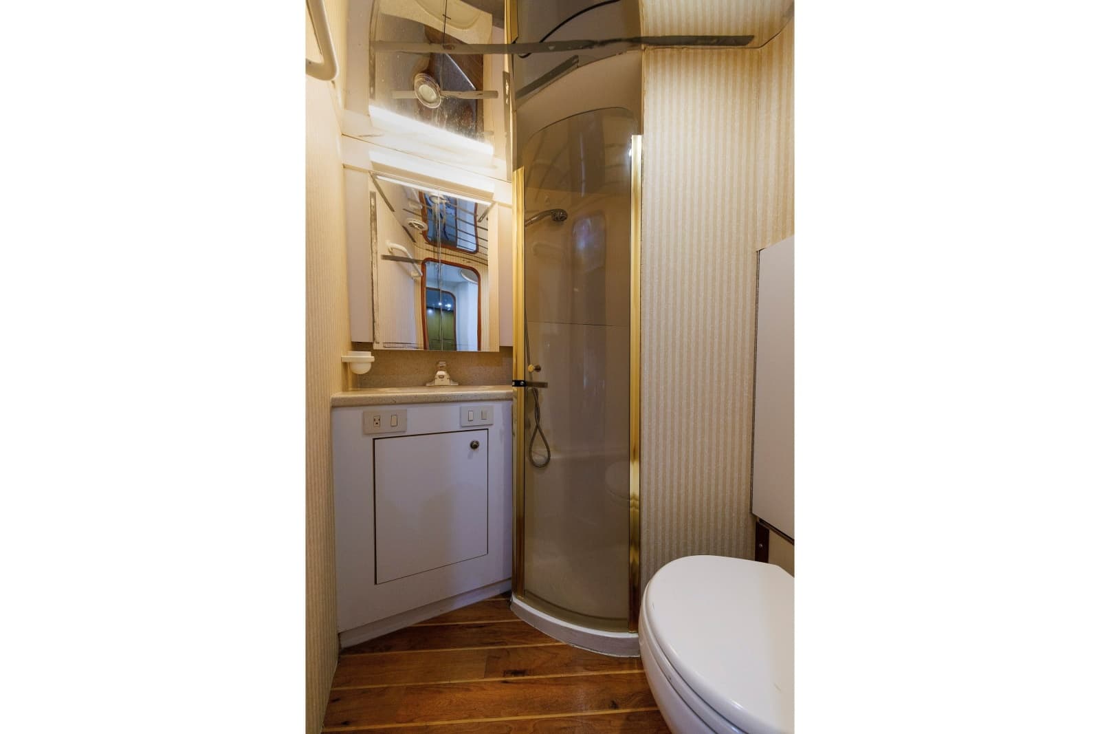2003 Ocean Yachts 43 Super Sport - Photo 52