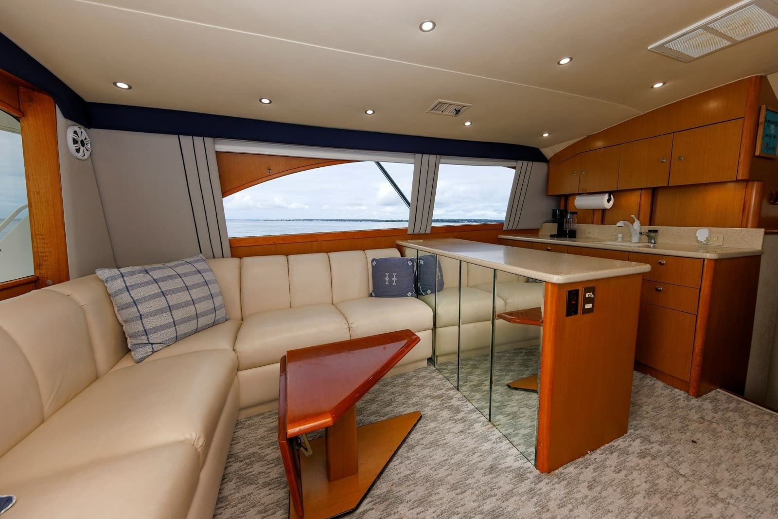 2003 Ocean Yachts 43 Super Sport - Photo 35