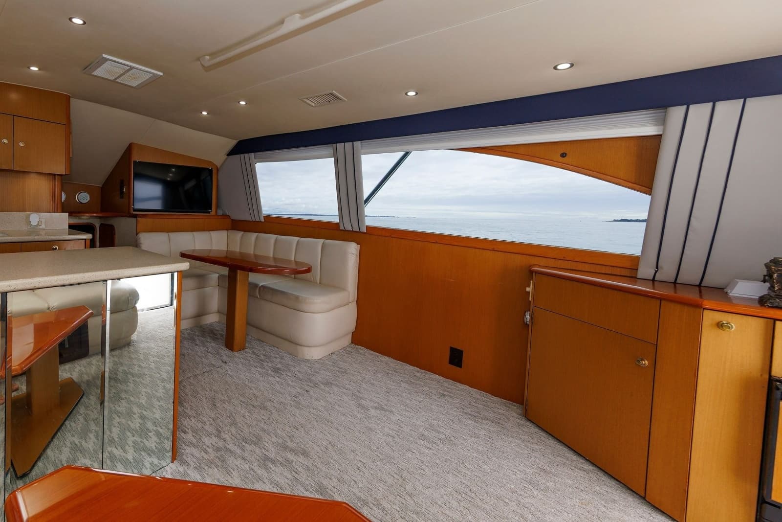 2003 Ocean Yachts 43 Super Sport - Photo 36