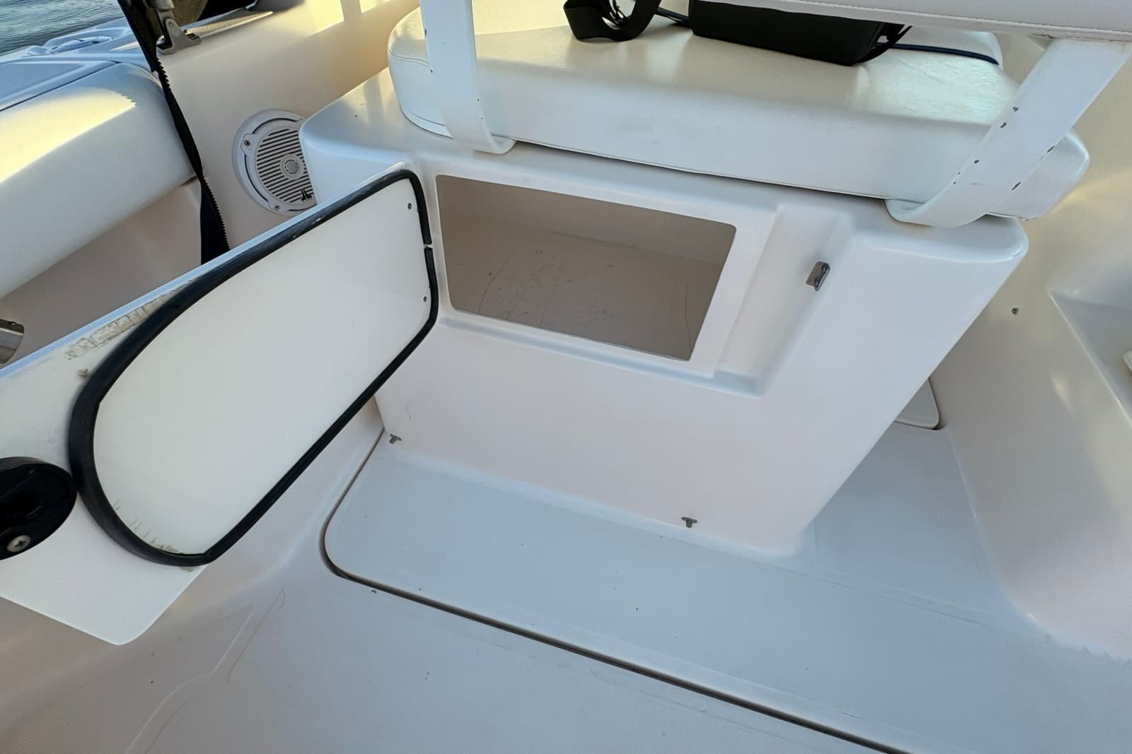 2003 Tiara Yachts 2900 Coronet - Photo 36
