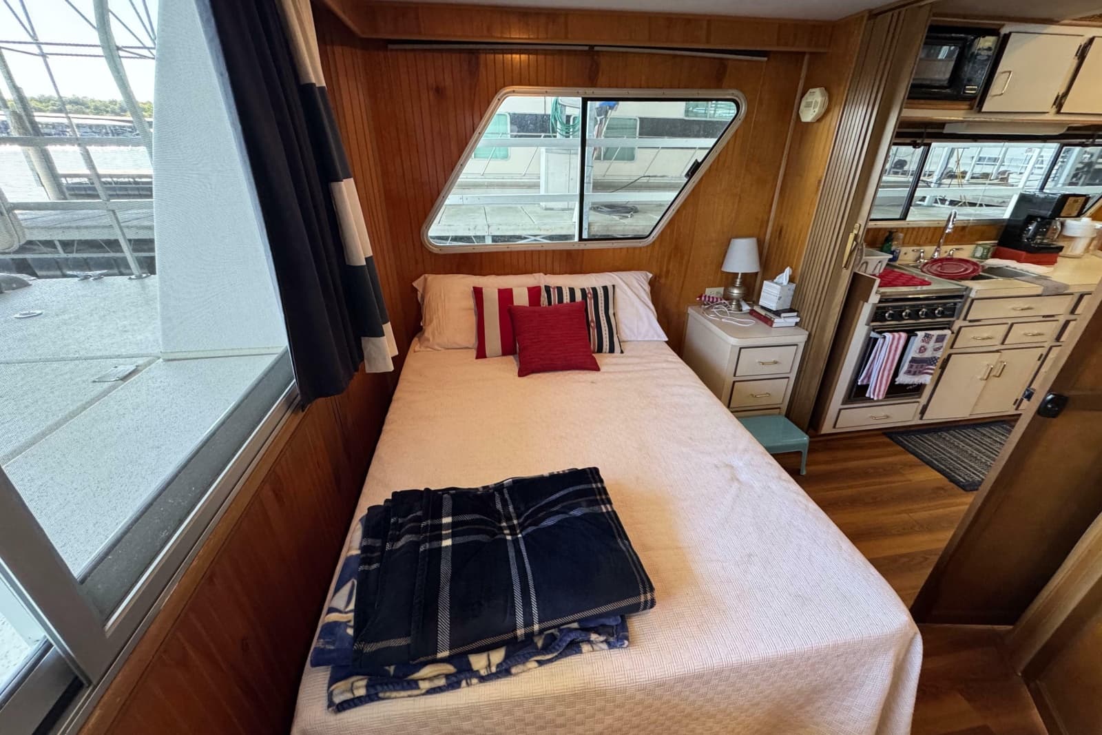 1993 Gibson 44 CABIN YACHT - Photo 32