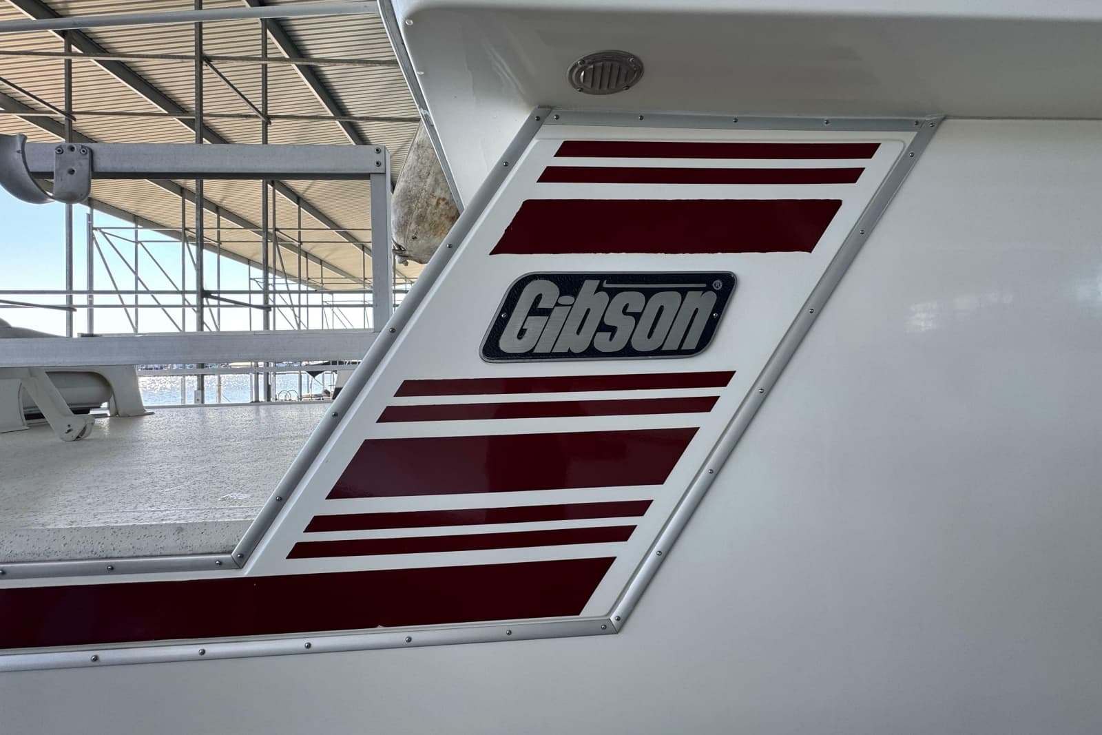 1993 Gibson 44 CABIN YACHT - Photo 5