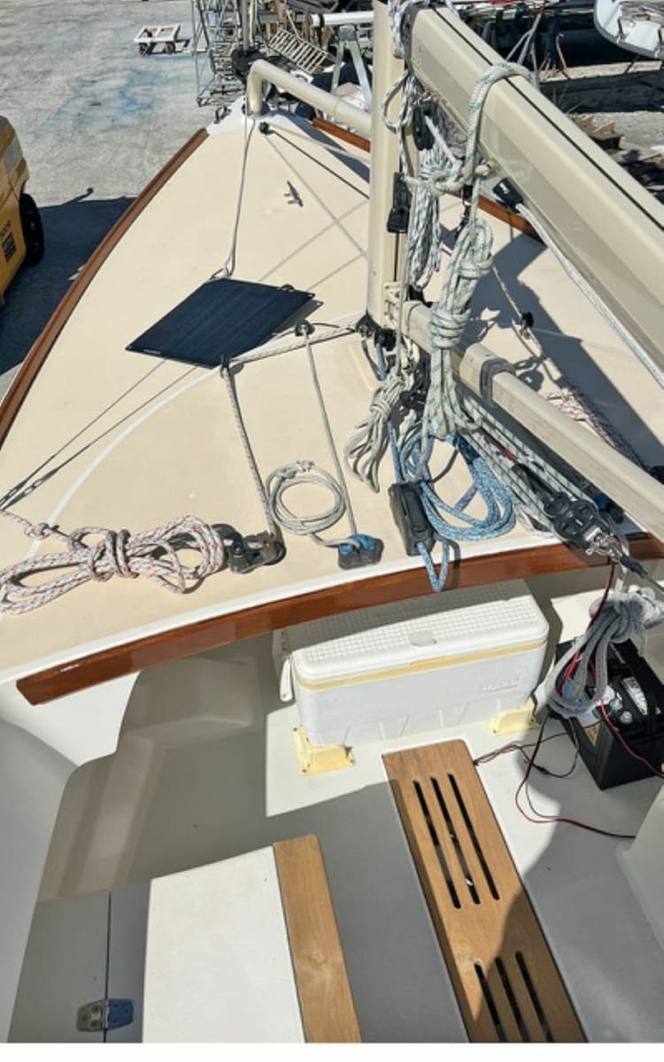 2019 Alerion Express - Photo 6
