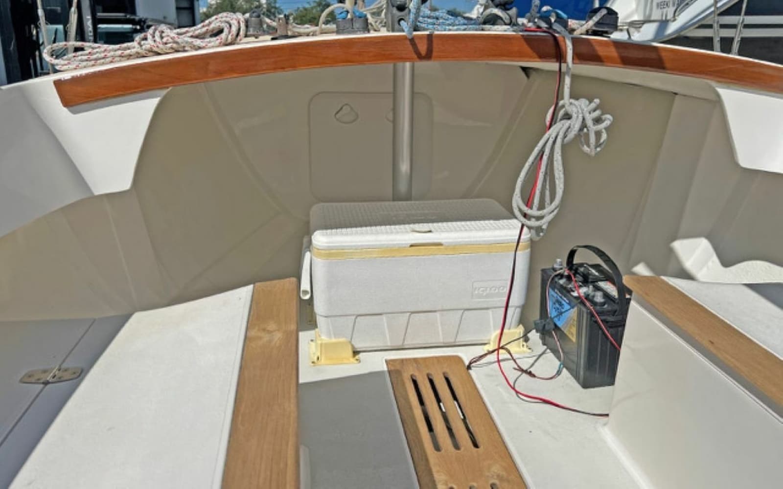 2019 Alerion Express - Photo 5