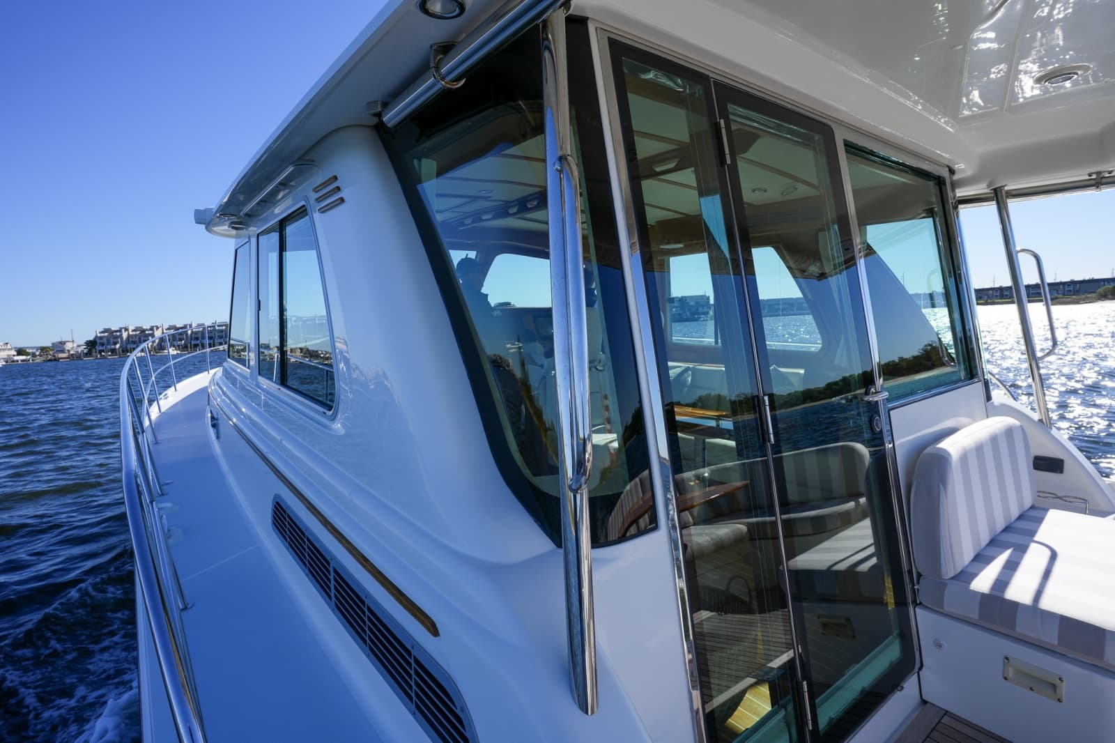 2022 Sabre 48 Salon Express - Photo 21