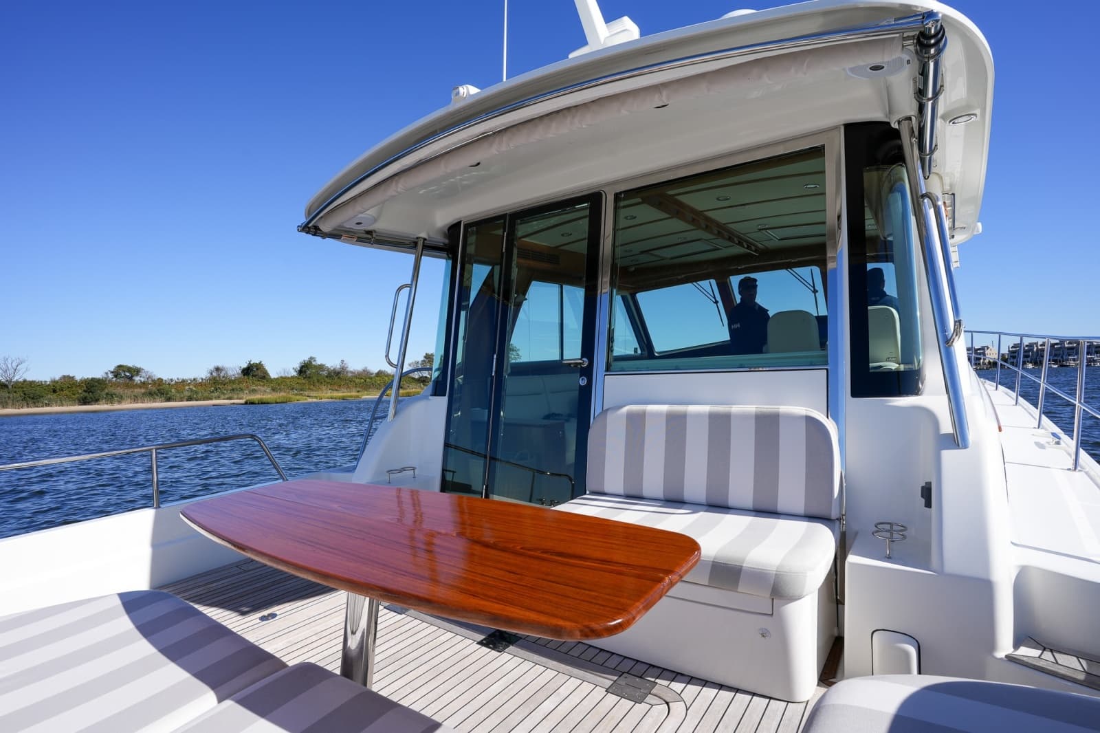 2022 Sabre 48 Salon Express - Photo 24