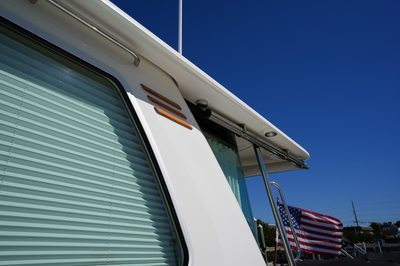 2022 Sabre 48 Salon Express - Photo 42