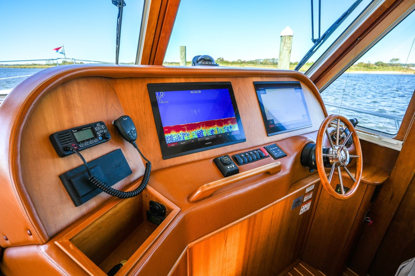 2022 Sabre 48 Salon Express - Photo 18