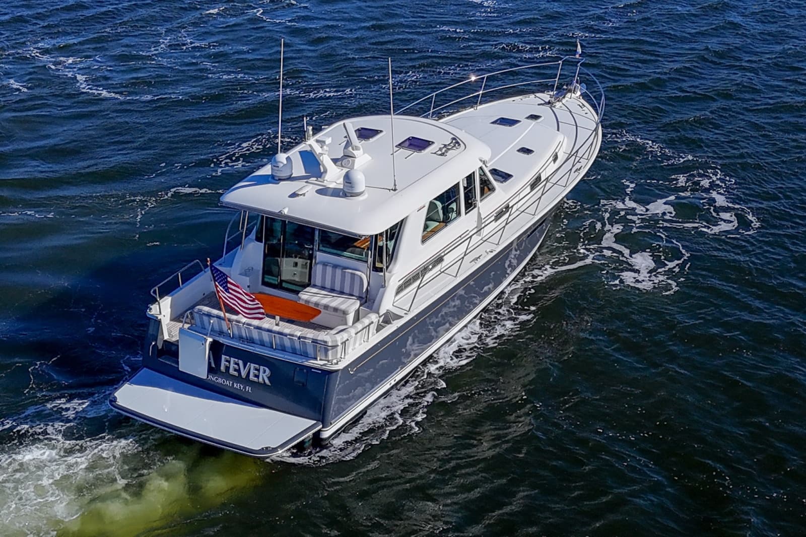 2022 Sabre 48 Salon Express - Photo 13