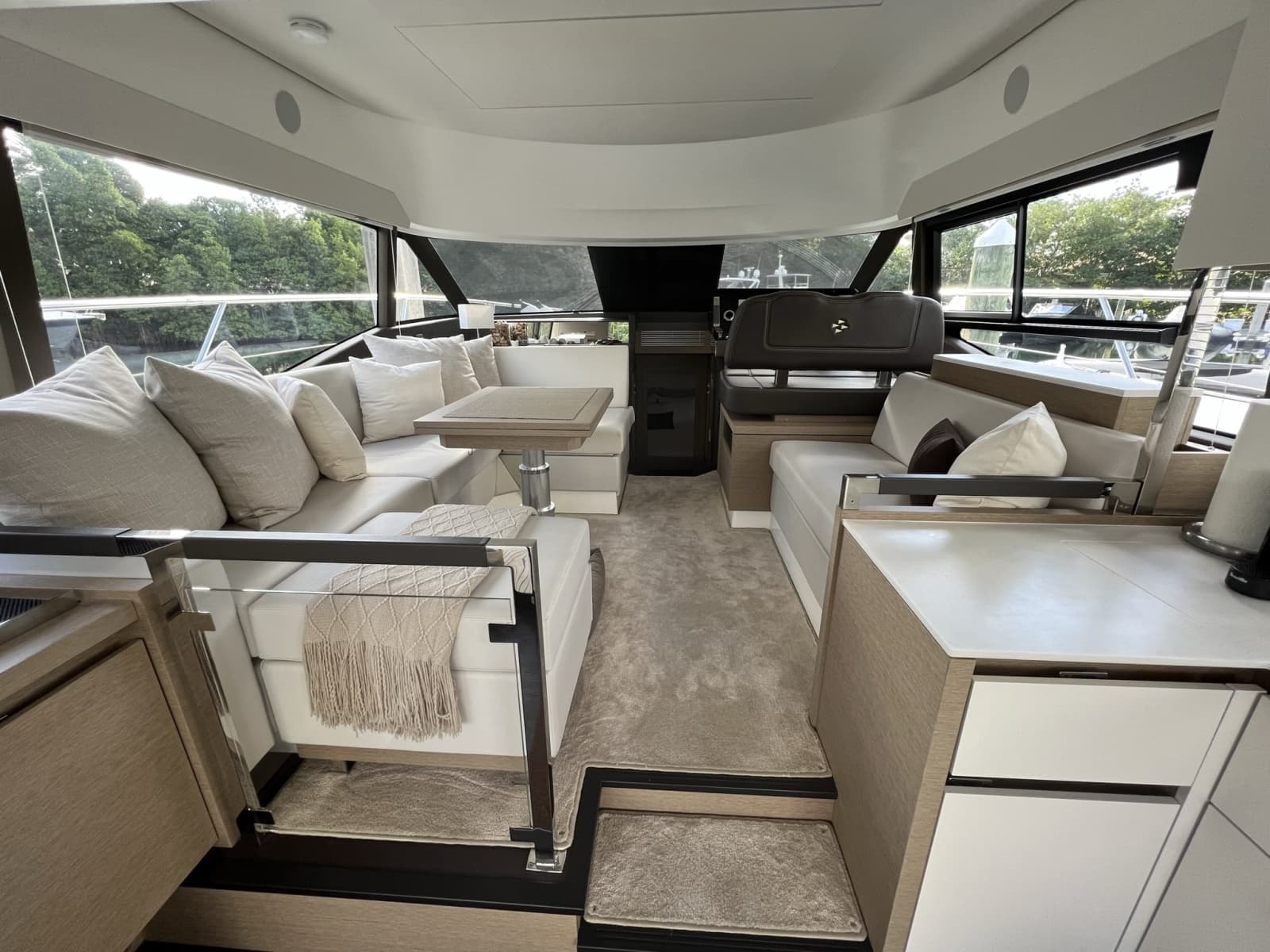 2022 Prestige 460 - Photo 13