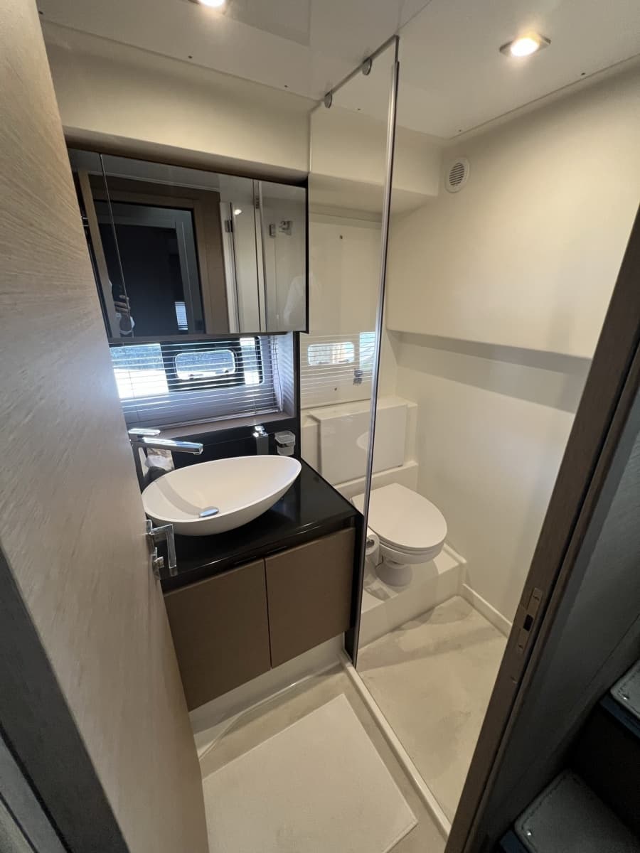 2022 Prestige 460 - Photo 16