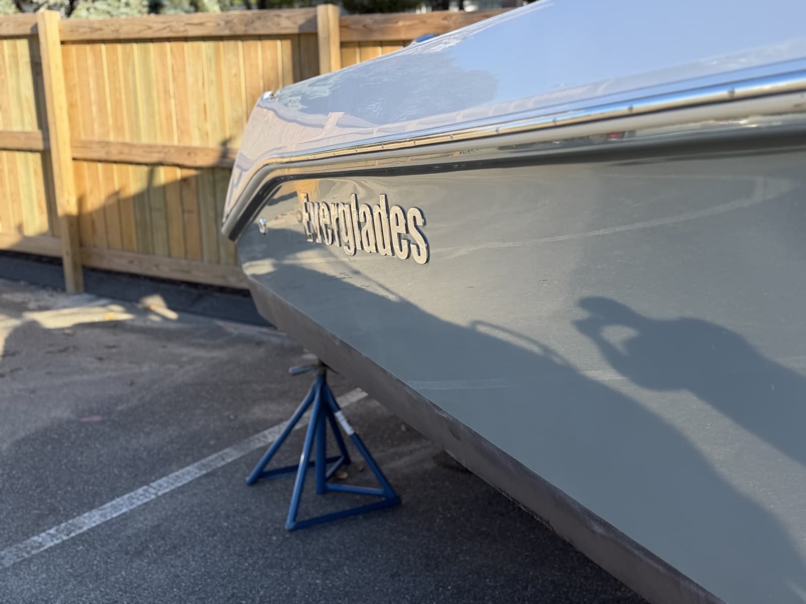 2014 Everglades 230 Center Console - Photo 23
