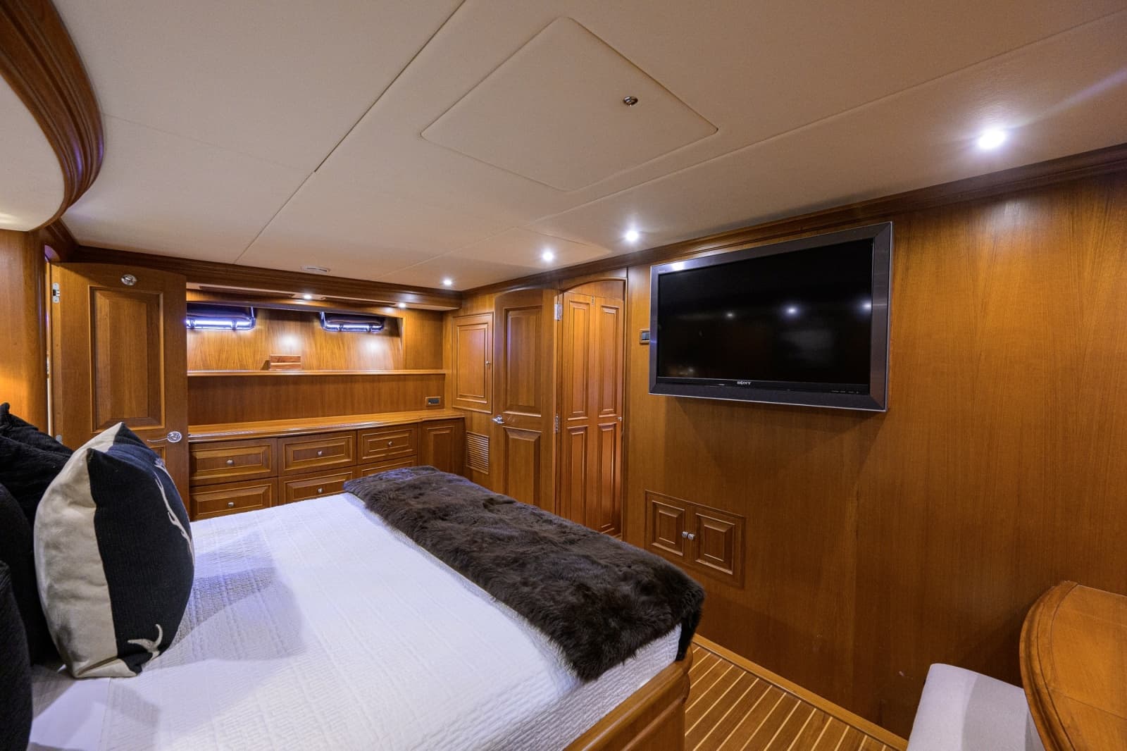 2008 Grand Banks 72RP Aleutian - Photo 17
