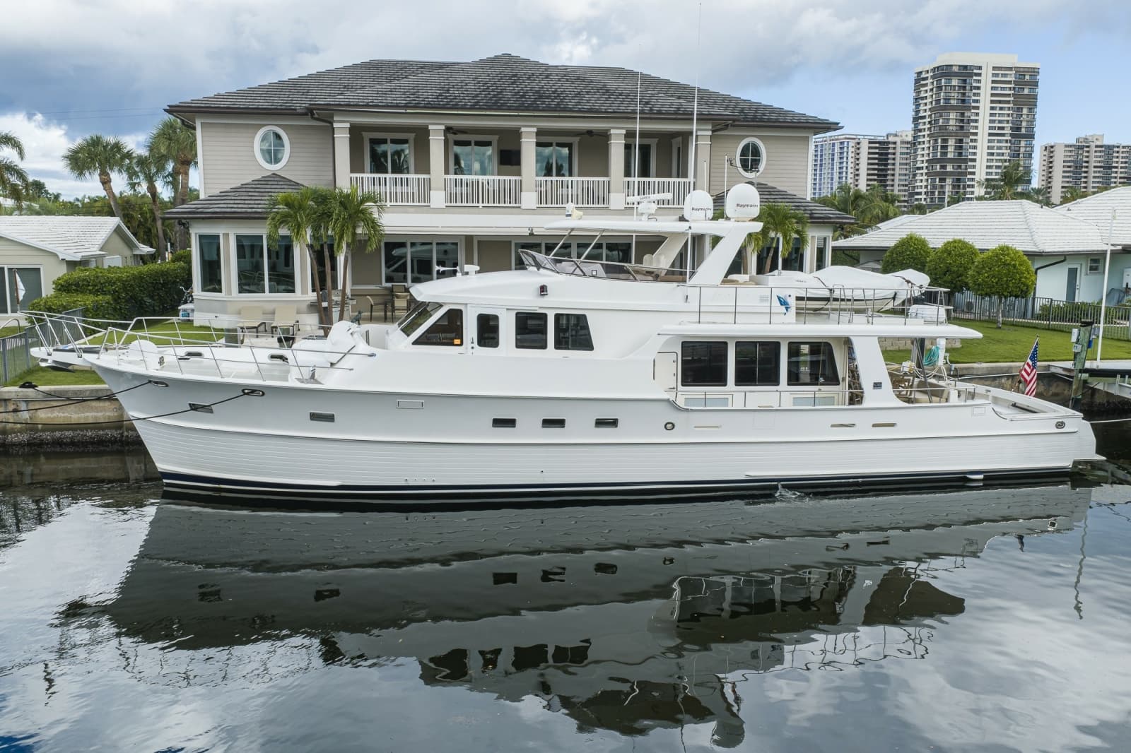 2008 Grand Banks 72RP Aleutian - Photo 2