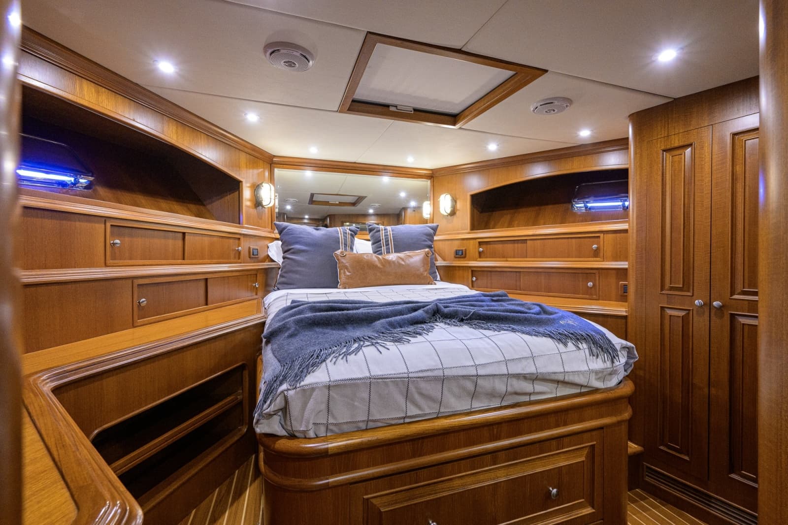 2008 Grand Banks 72RP Aleutian - Photo 21